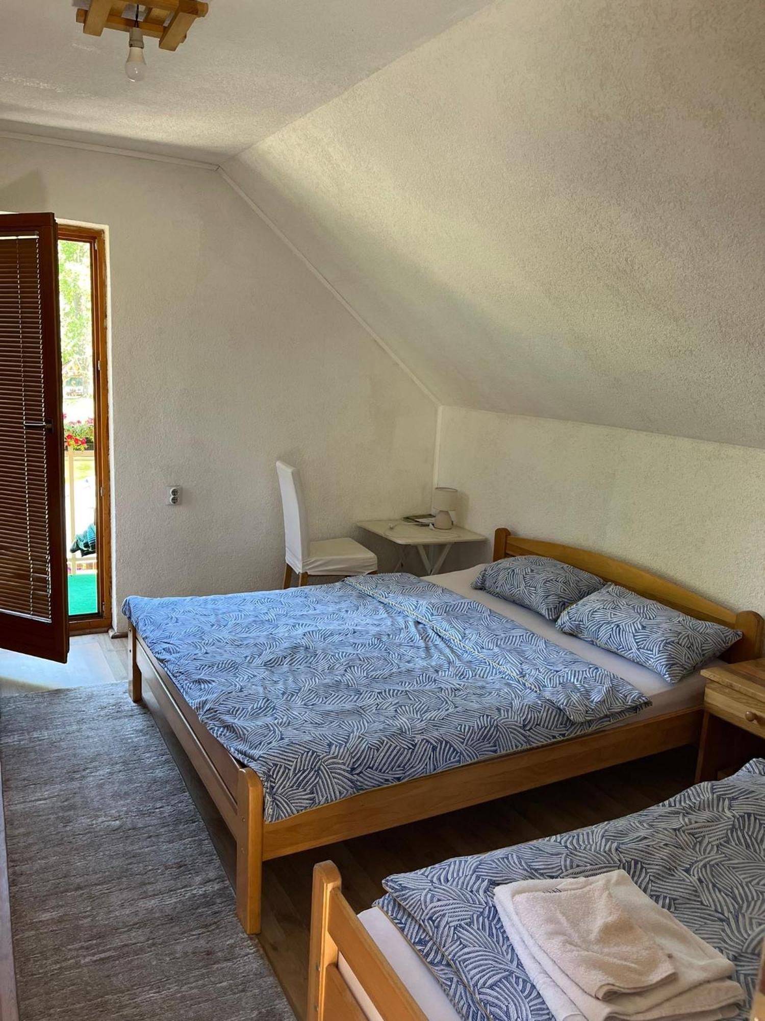 Bed And Breakfast Family Djukic Sipovo ภายนอก รูปภาพ