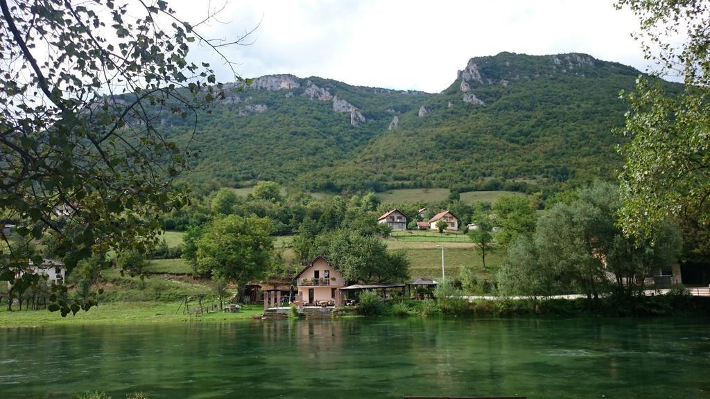 Bed And Breakfast Family Djukic Sipovo ภายนอก รูปภาพ